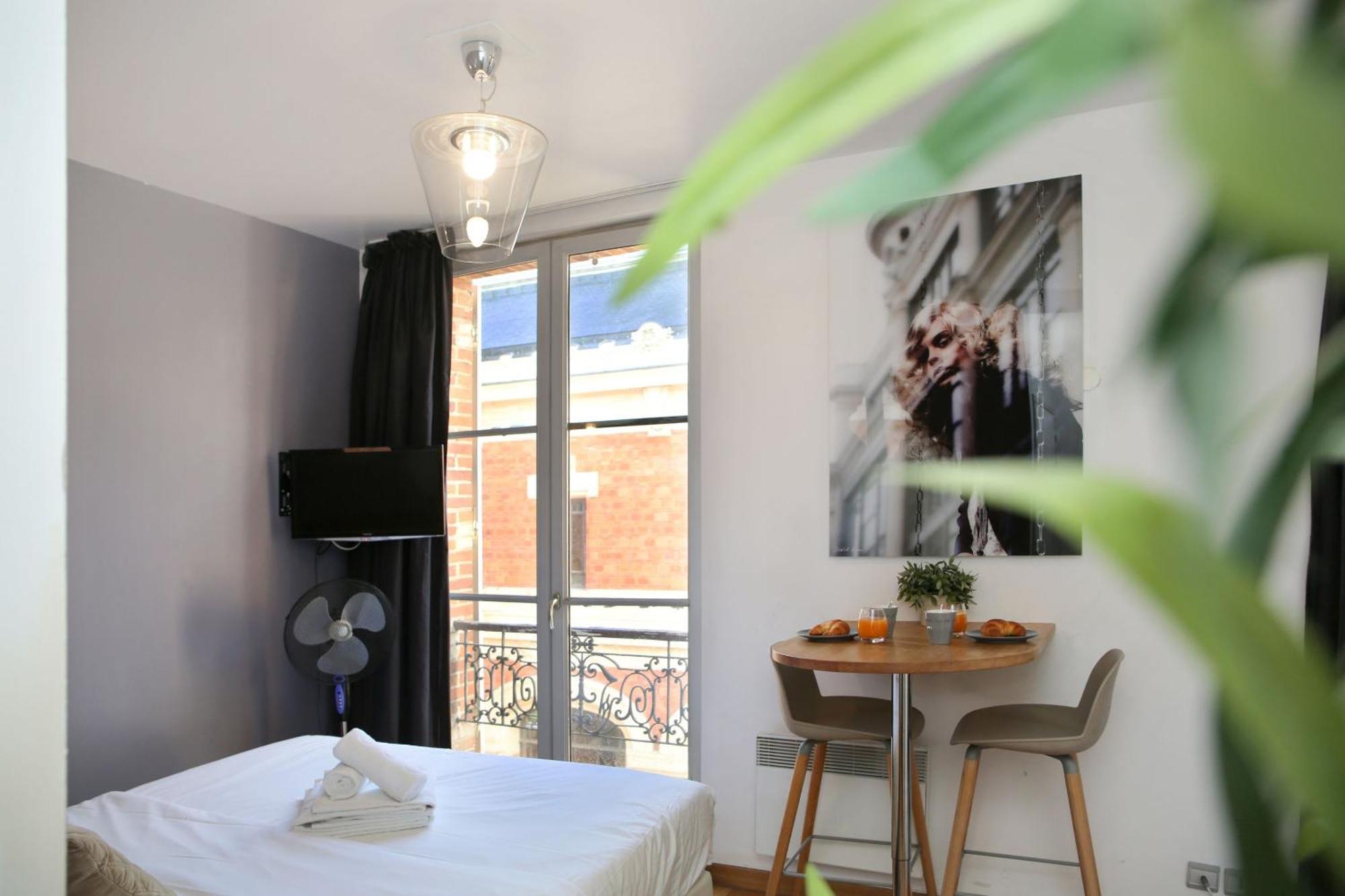 Appartement Service - En Face Du Musee - Paris 5 Eksteriør billede